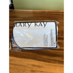 Mary Kay: Into the Garden Collection Bag White Makeup Bag Limited Edition - NEW
